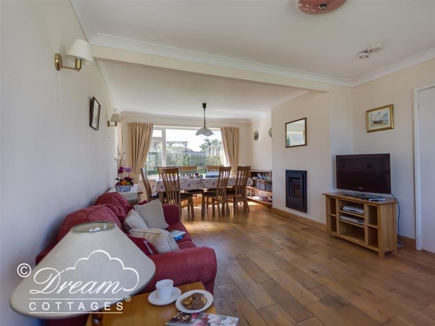 Hillview Bungalow Burton Bradstock Eksteriør bilde